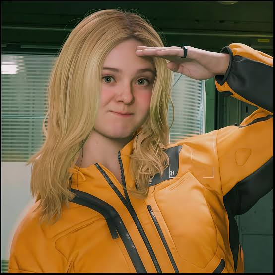 トゥモロー(エルファニング)